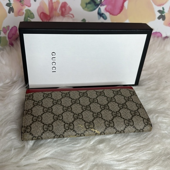 💯Authentic Gucci Long Wallet 🍀 - Picture 16 of 17